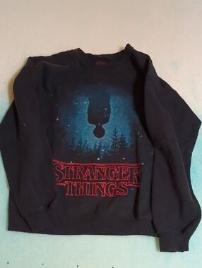 Black Graphic Crewneck Sweater